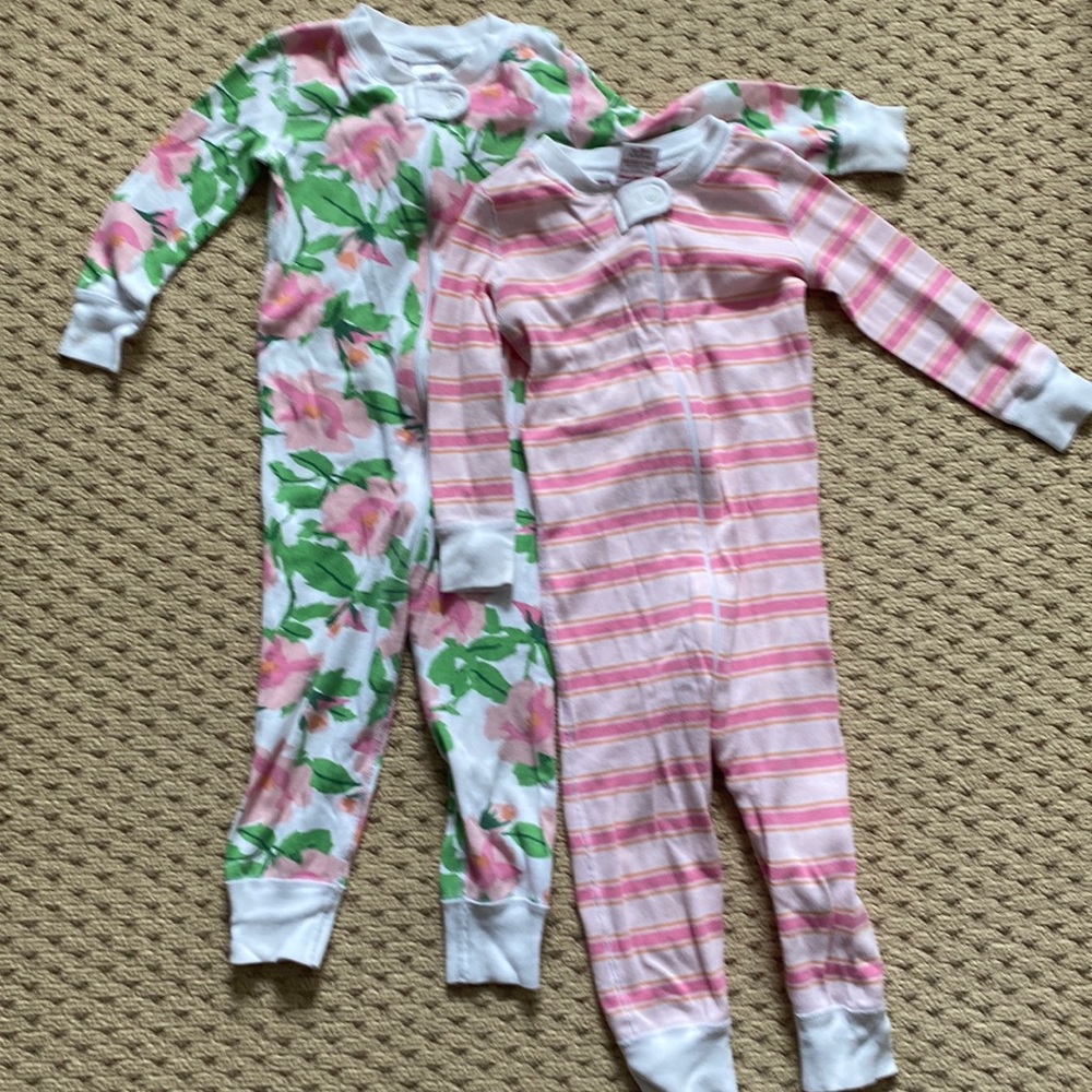 2 - Hanna Andersson pajamas.